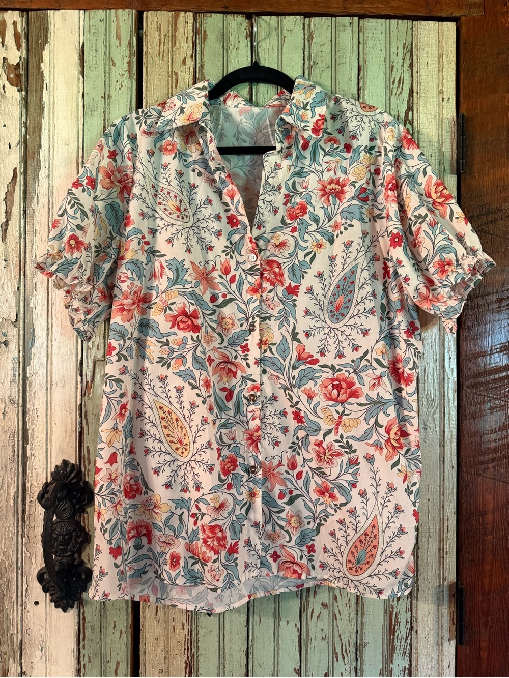 Women’s  Floral Short-Sleeve Button-Up Shirt - Coral & Teal